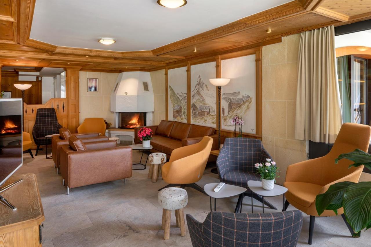 Hotel Matterhornblick เซอร์แมท ภายนอก รูปภาพ