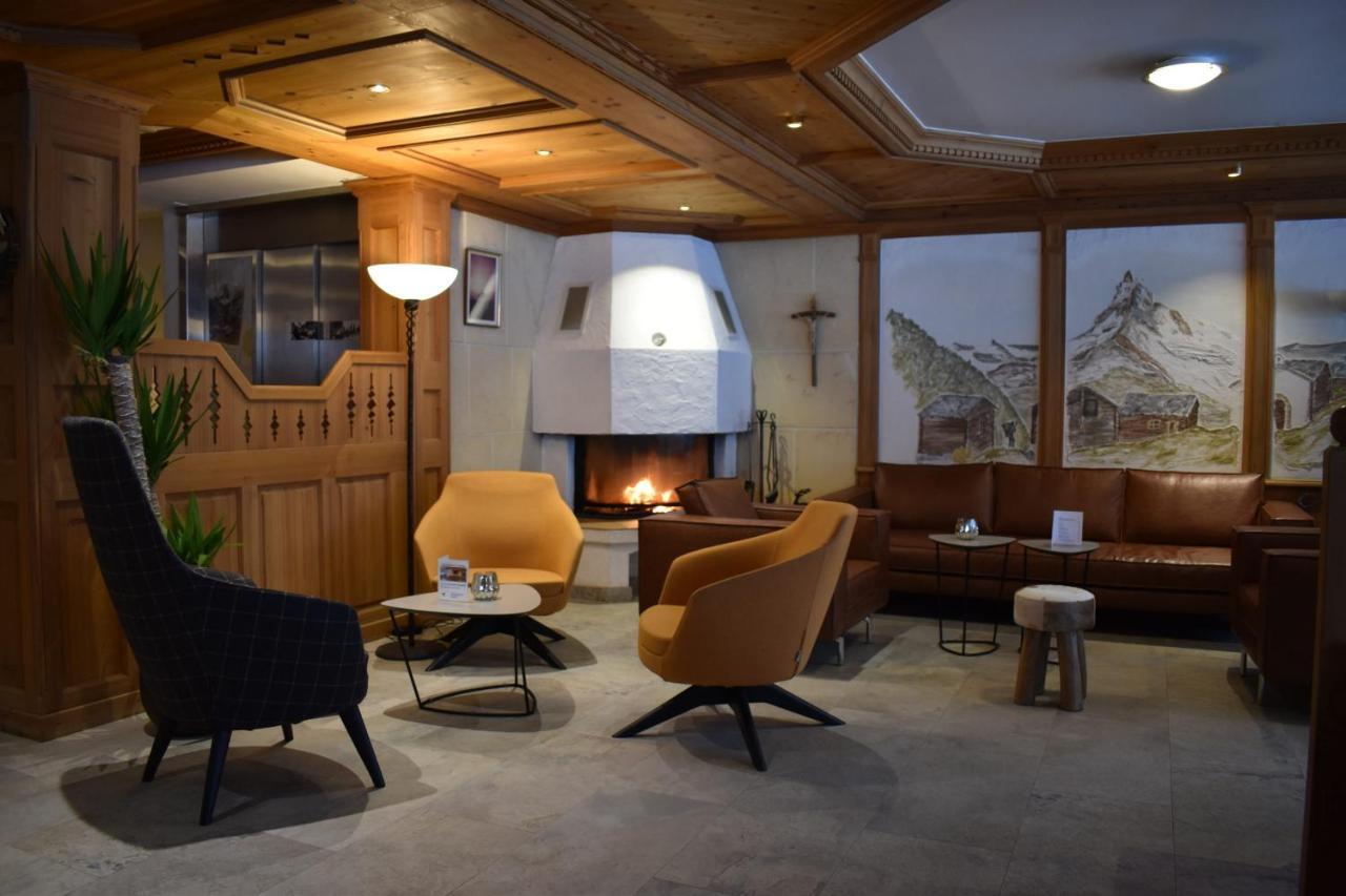Hotel Matterhornblick เซอร์แมท ภายนอก รูปภาพ