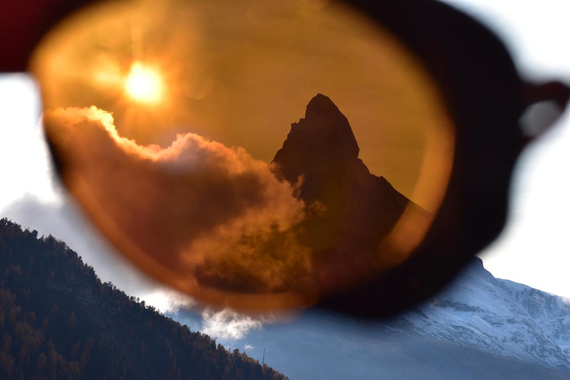 Hotel Matterhornblick เซอร์แมท ภายนอก รูปภาพ