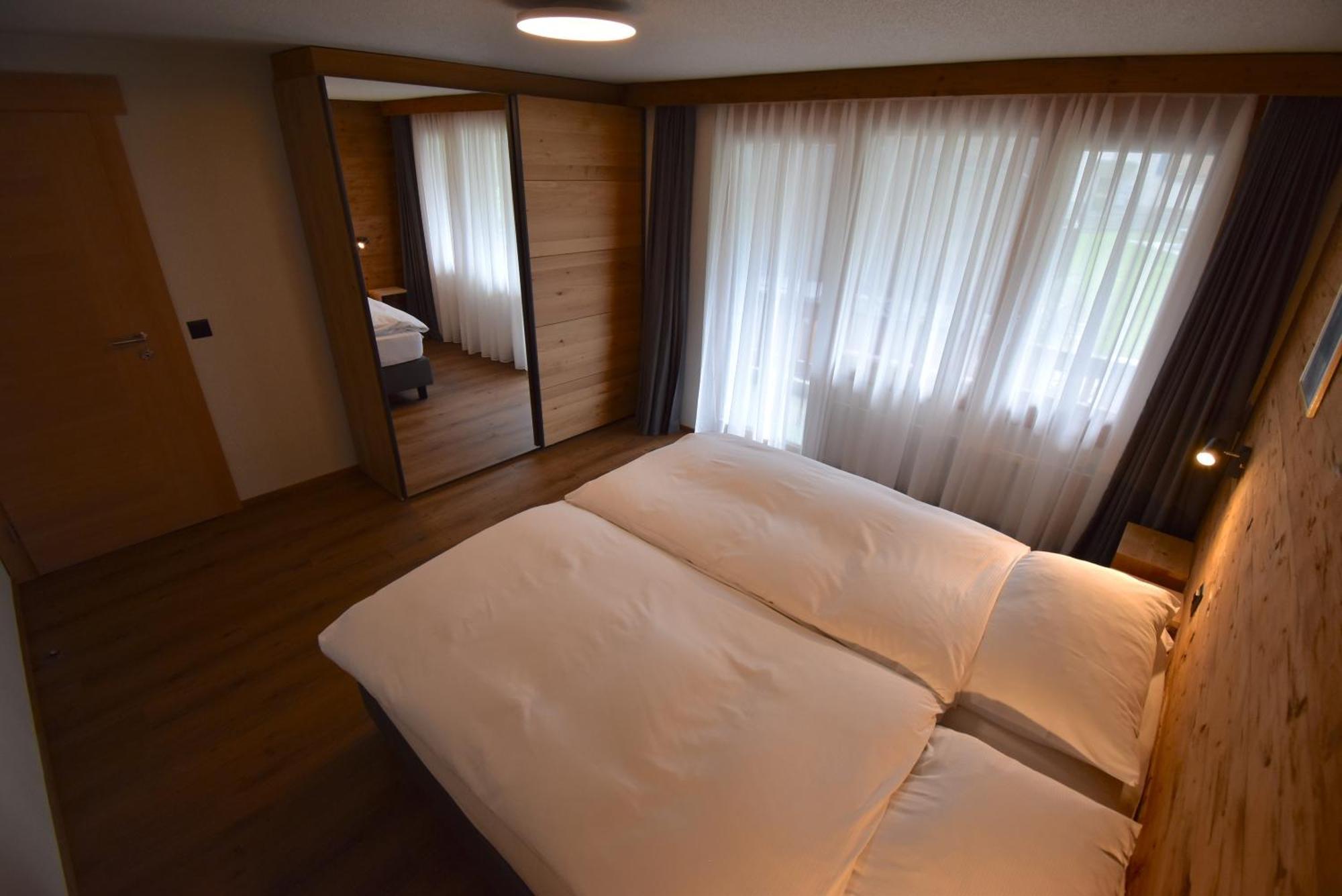 Hotel Matterhornblick เซอร์แมท ภายนอก รูปภาพ