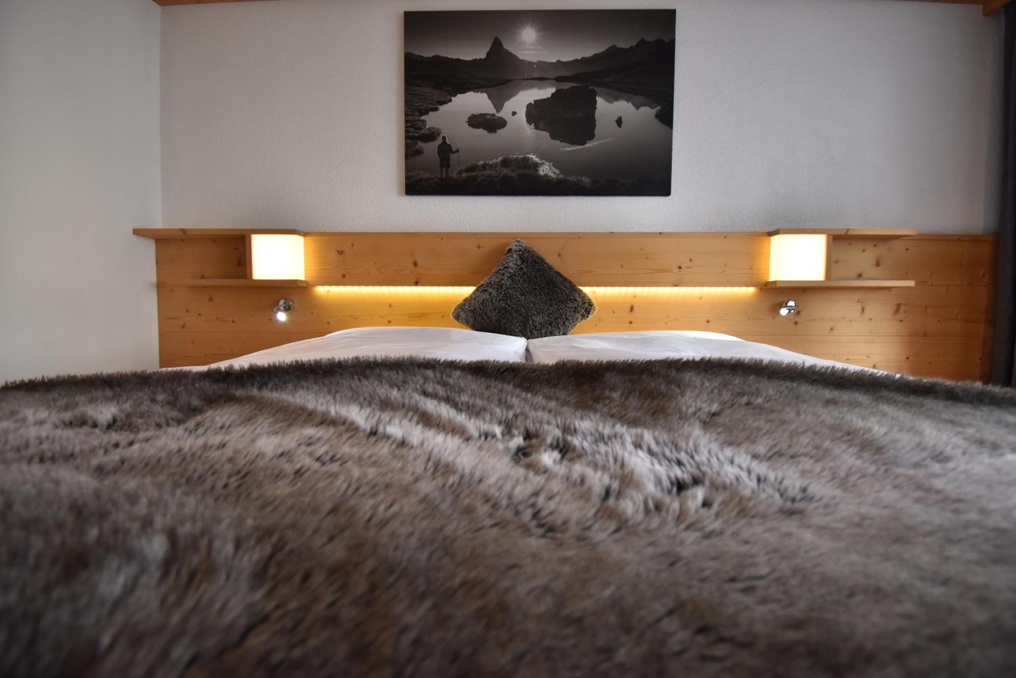 Hotel Matterhornblick เซอร์แมท ภายนอก รูปภาพ